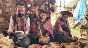 Textiles from the Sacred Valley of Cusco – Perú